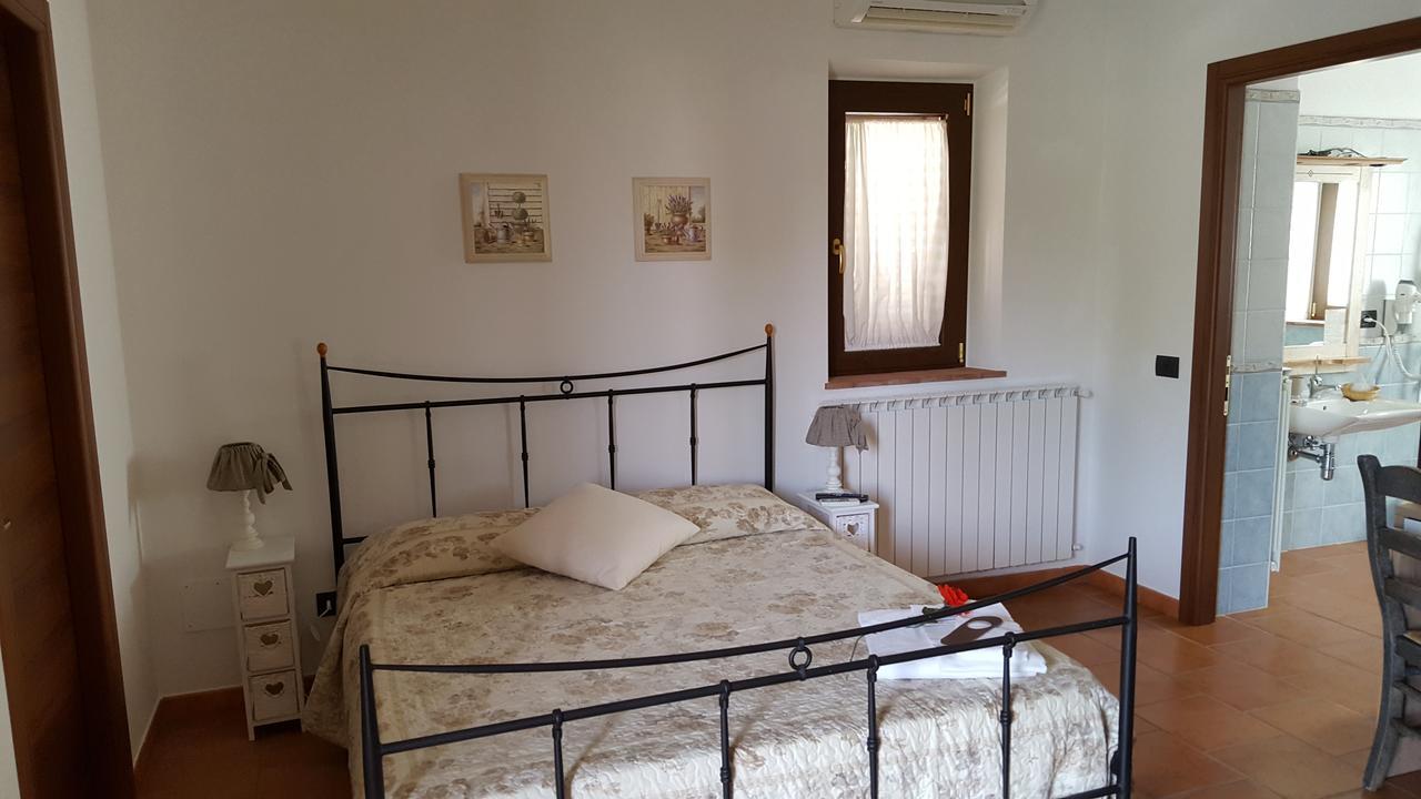 B&B Podere Montese Villafranca in Lunigiana Exteriör bild